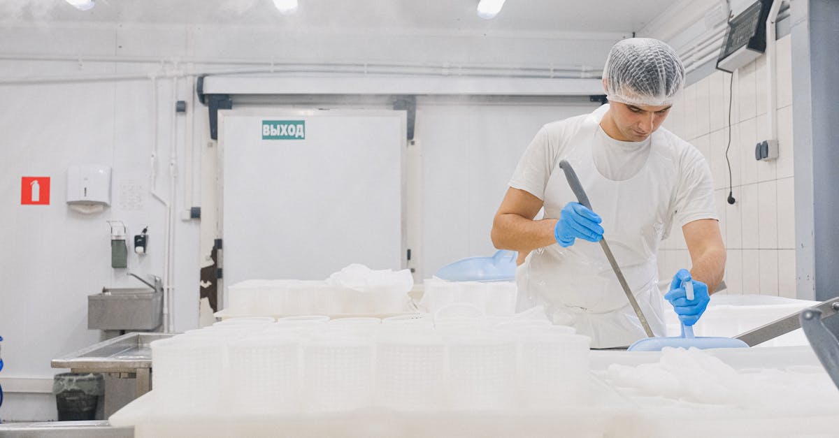 Historical Perspectives on Renewable Energy in Food Cooling Systems