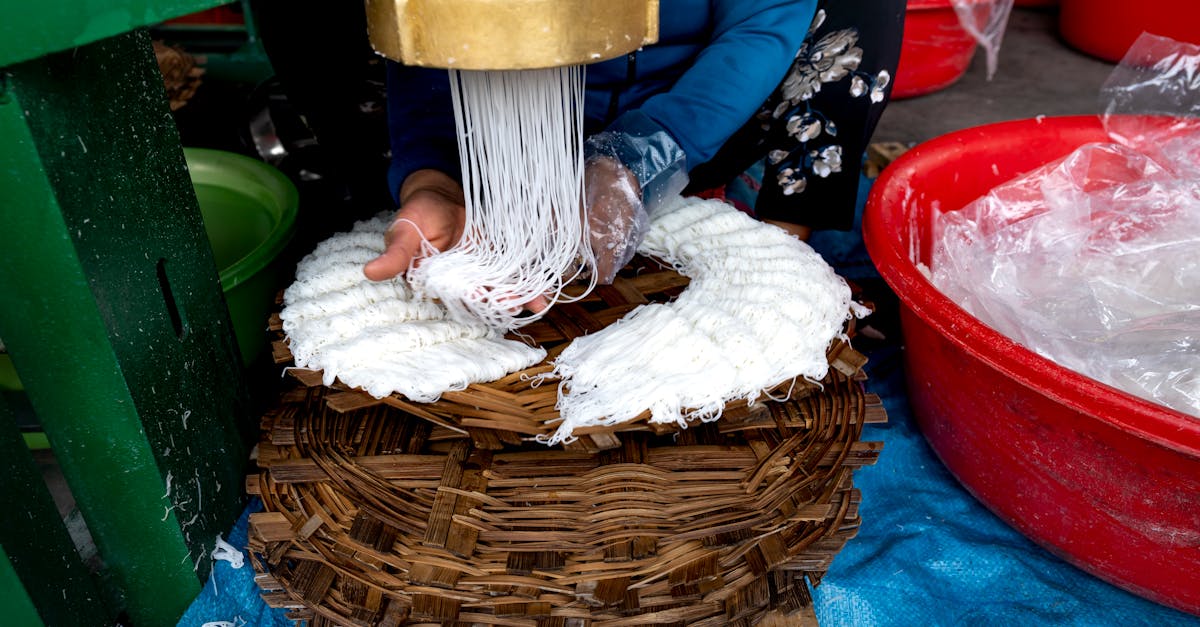 Review of Eco-Friendly Materials for Passive Cooling Applications